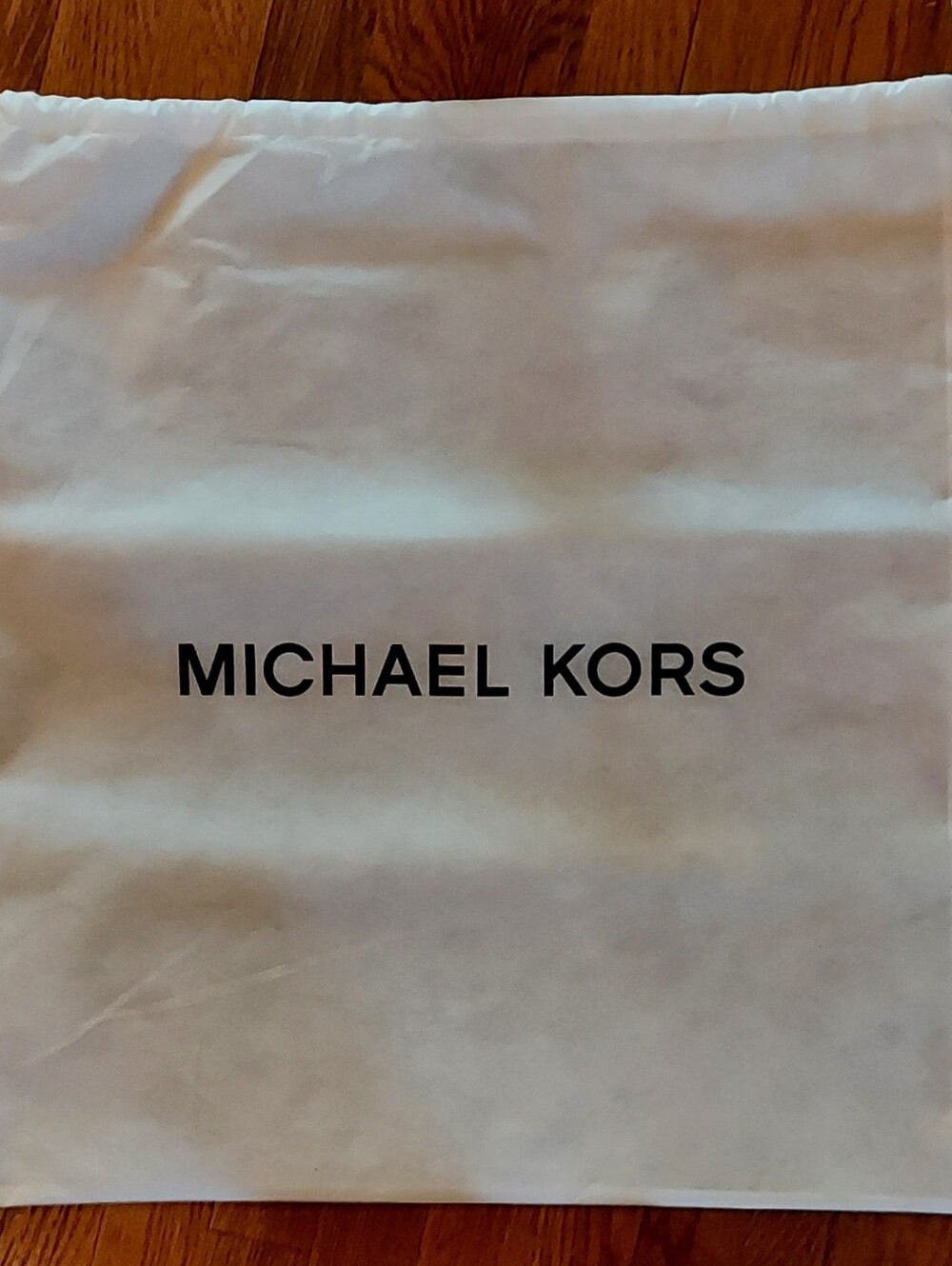 Michael Kors White Dust Bag with Black Logo
